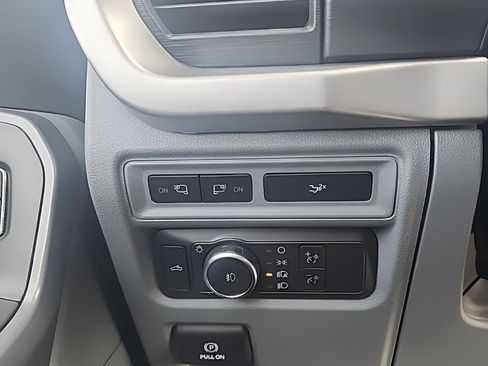 Used 2022 Ford F150 XLT w/ Equipment Group 302A High image 16