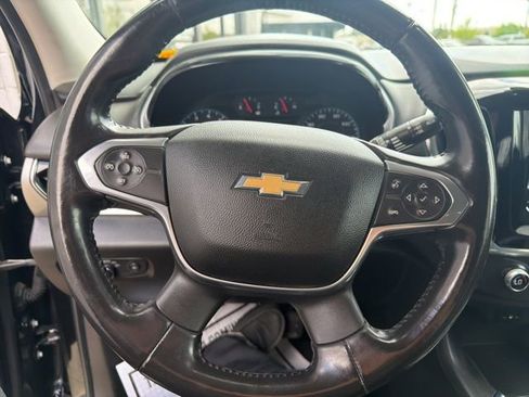 Used 2018 Chevrolet Traverse LT FWD image 20