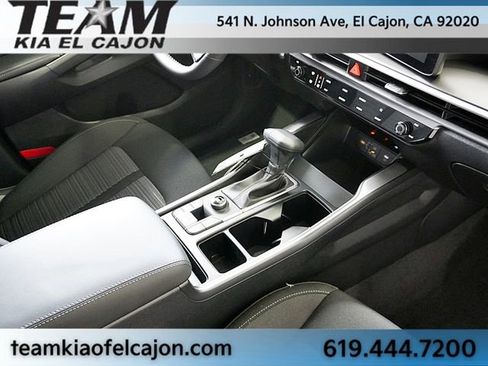 New 2026 Kia Sorento LX FWD image 13