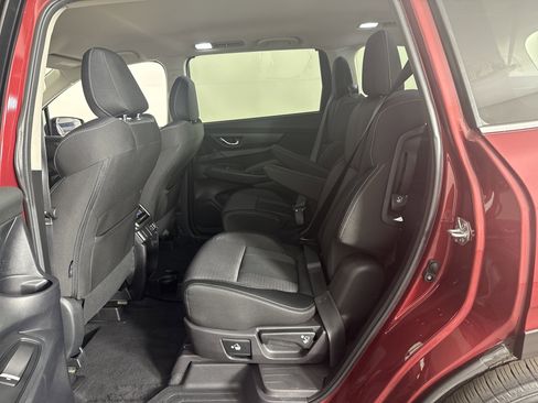 Used 2023 Subaru Ascent Premium w/ Convenience Package image 19