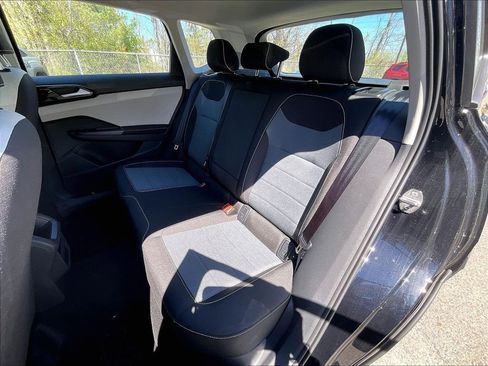 New 2026 Volkswagen Taos S AWD/4WD image 15