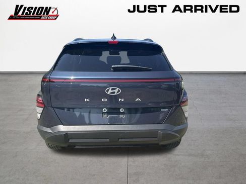 Used 2024 Hyundai Kona SEL w/ Convenience Package AWD/4WD image 4