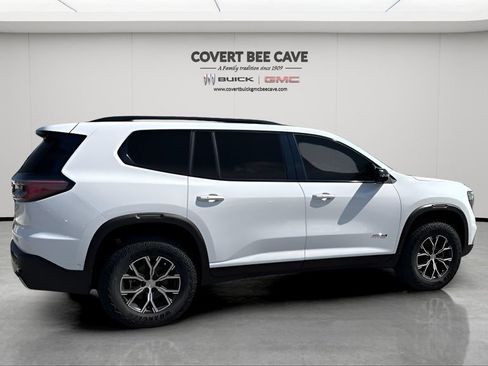 New 2026 GMC Acadia AT4 w/ Super Cruise Package image 10