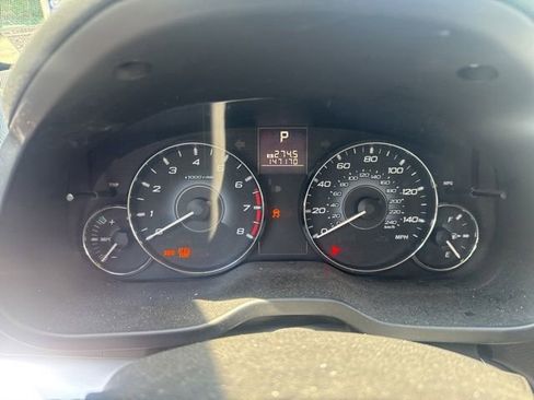 Used 2010 Subaru Outback 2.5i AWD/4WD image 22