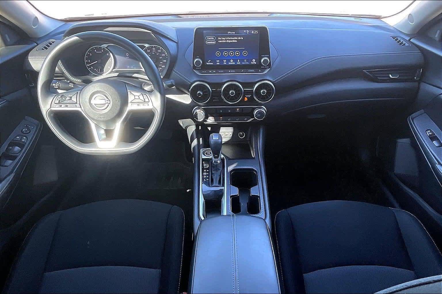 Used 2025 Nissan Sentra SV FWD image 8
