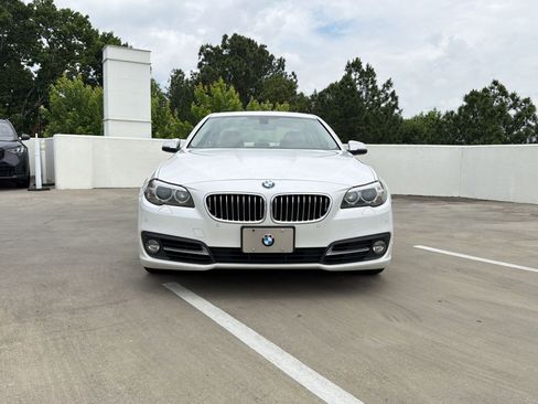 Used 2015 BMW 528i xDrive Sedan AWD/4WD image 5