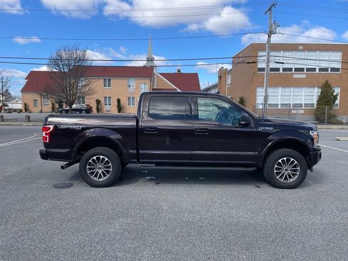 Used 2018 Ford F150 XLT w/ Equipment Group 302A Luxury AWD/4WD image 4