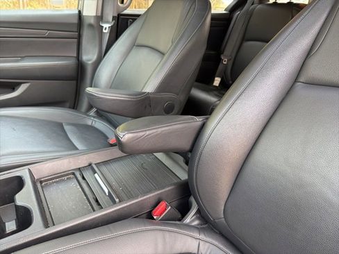 Used 2024 Honda Odyssey EX-L image 20