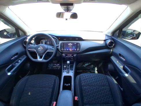 Used 2021 Nissan Kicks SV w/ Exterior Package FWD image 12