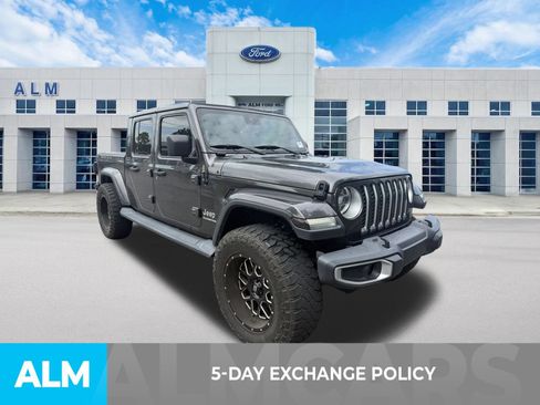 Used 2020 Jeep Gladiator Overland AWD/4WD image 3