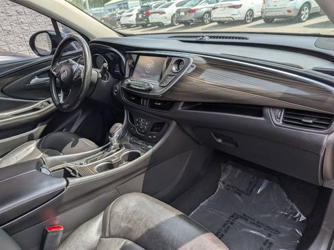 Used 2020 Buick Envision Essence FWD image 13