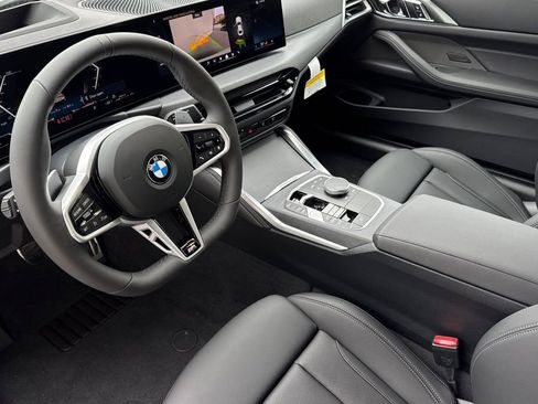 New 2026 BMW 430i Coupe w/ M Sport Package image 9