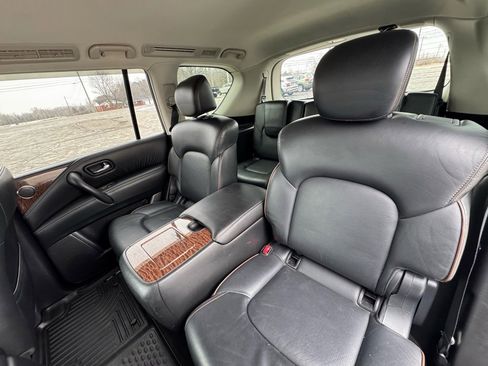Used 2020 Nissan Armada SL w/ Premium Package image 10