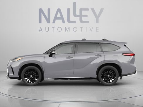 New 2026 Toyota Highlander Limited AWD/4WD image 2