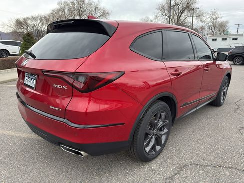 Used 2023 Acura MDX A-Spec image 7