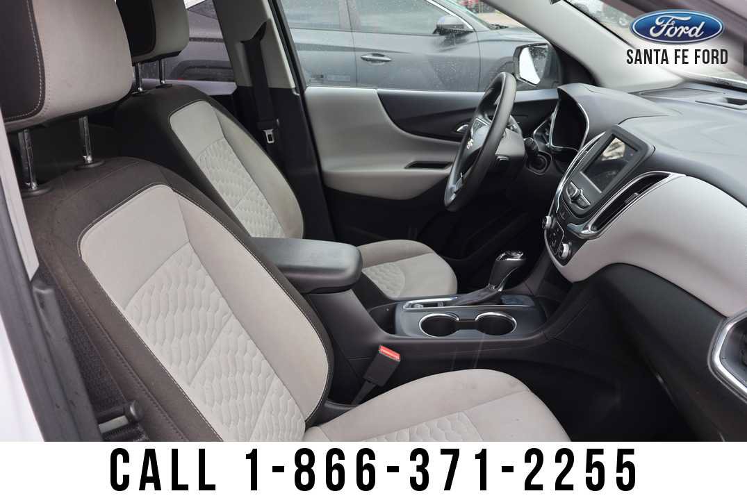 Used 2020 Chevrolet Equinox LS w/ LS Convenience Package FWD image 25