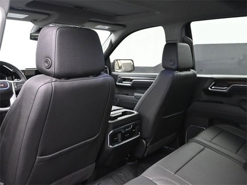 Used 2026 GMC Sierra 1500 SLT w/ SLT Premium Plus Package image 10