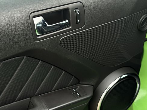 Used 2013 Ford Mustang GT w/ Electronics Pkg image 21