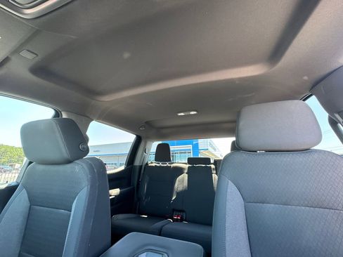 Used 2025 Chevrolet Silverado 1500 Custom AWD/4WD image 32