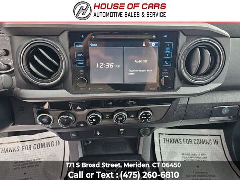 Used 2017 Toyota Tacoma TRD Sport image 36