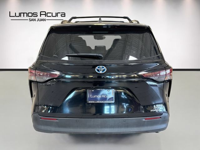 Used 2023 Toyota Sienna XLE w/ XLE Plus Package FWD image 6
