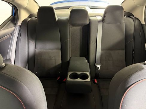 Used 2025 Nissan Sentra SR FWD image 19