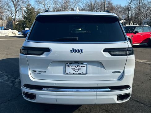 Used 2022 Jeep Grand Cherokee L Overland w/ Luxury Tech Group IV image 5