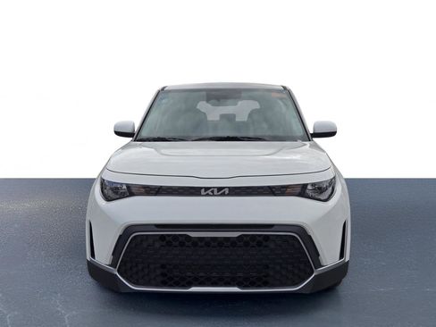 New 2025 Kia Soul LX image 2