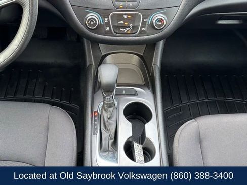 Used 2021 Chevrolet Malibu LS FWD image 16