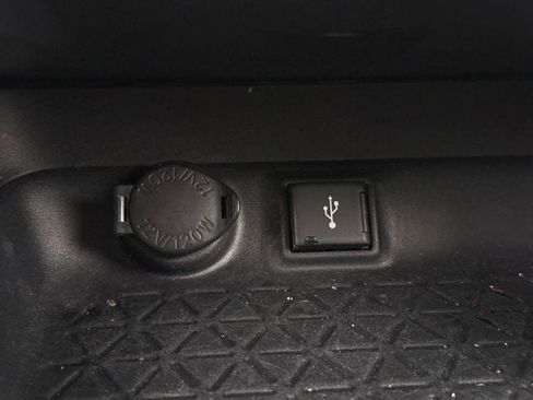 Used 2020 Toyota RAV4 LE w/ All Weather Liner Package AWD/4WD image 22