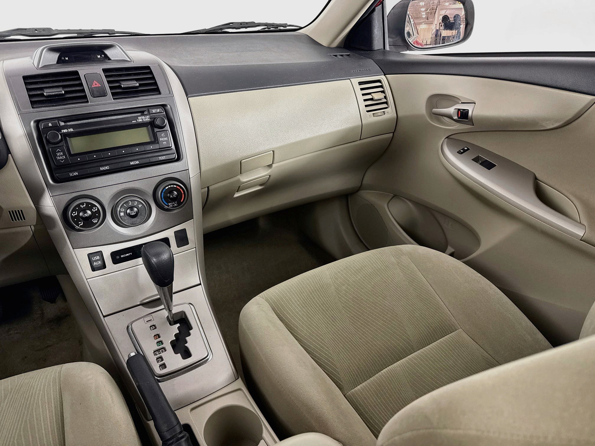 Used 2012 Toyota Corolla LE FWD image 20