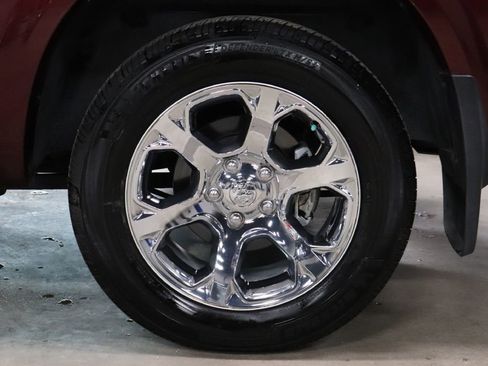 Used 2017 RAM 1500 Laramie w/ Convenience Group image 39