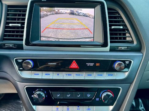 Used 2018 Hyundai Sonata ECO FWD image 18