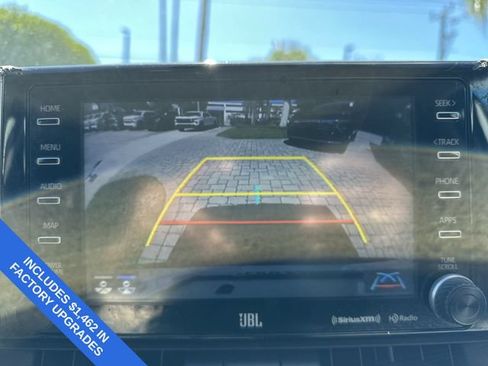 Used 2021 Toyota RAV4 Limited FWD image 24
