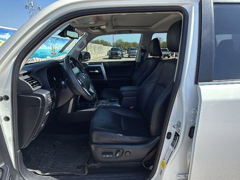 Used 2022 Toyota 4Runner Limited image 11