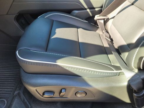 New 2026 GMC Acadia Denali w/ Super Cruise Package AWD/4WD image 14