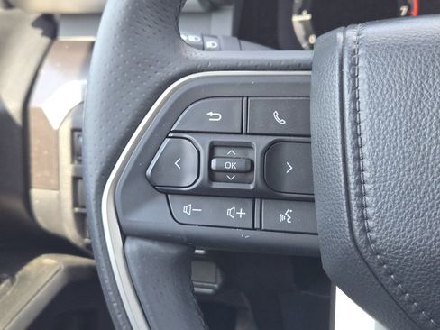 Used 2025 Toyota 4Runner TRD Off-Road image 23