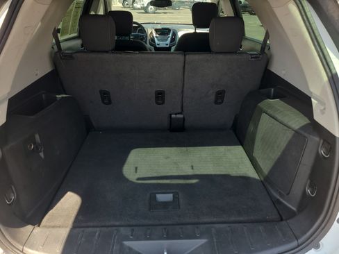 Used 2017 Chevrolet Equinox LS FWD image 27