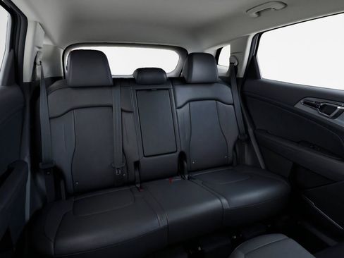 New 2026 Kia Sportage EX image 16