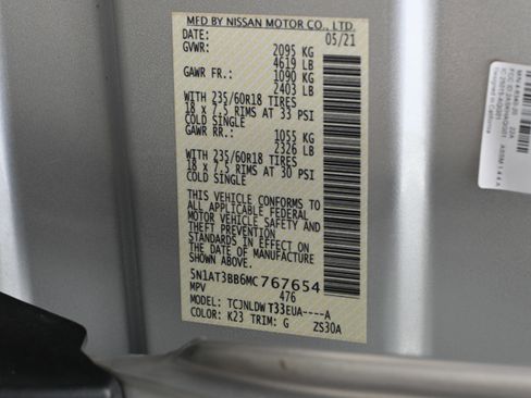 Used 2021 Nissan Rogue SV image 34