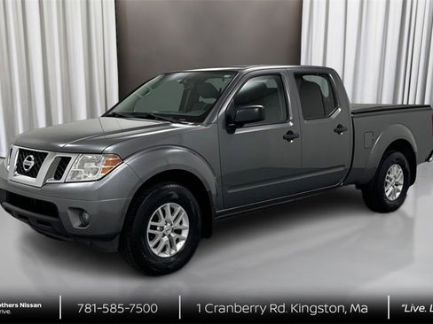 Used 2020 Nissan Frontier SV image 1