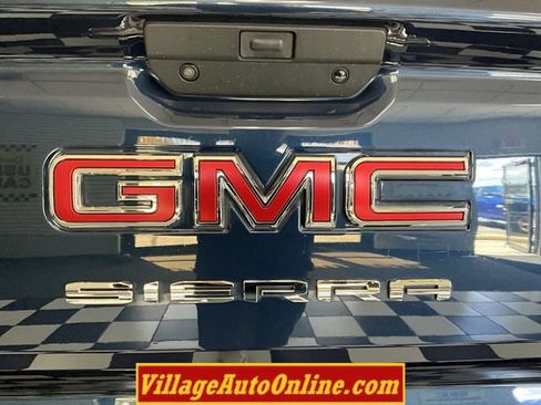 Used 2019 GMC Sierra 1500 SLE w/ SLE Value Package AWD/4WD image 28