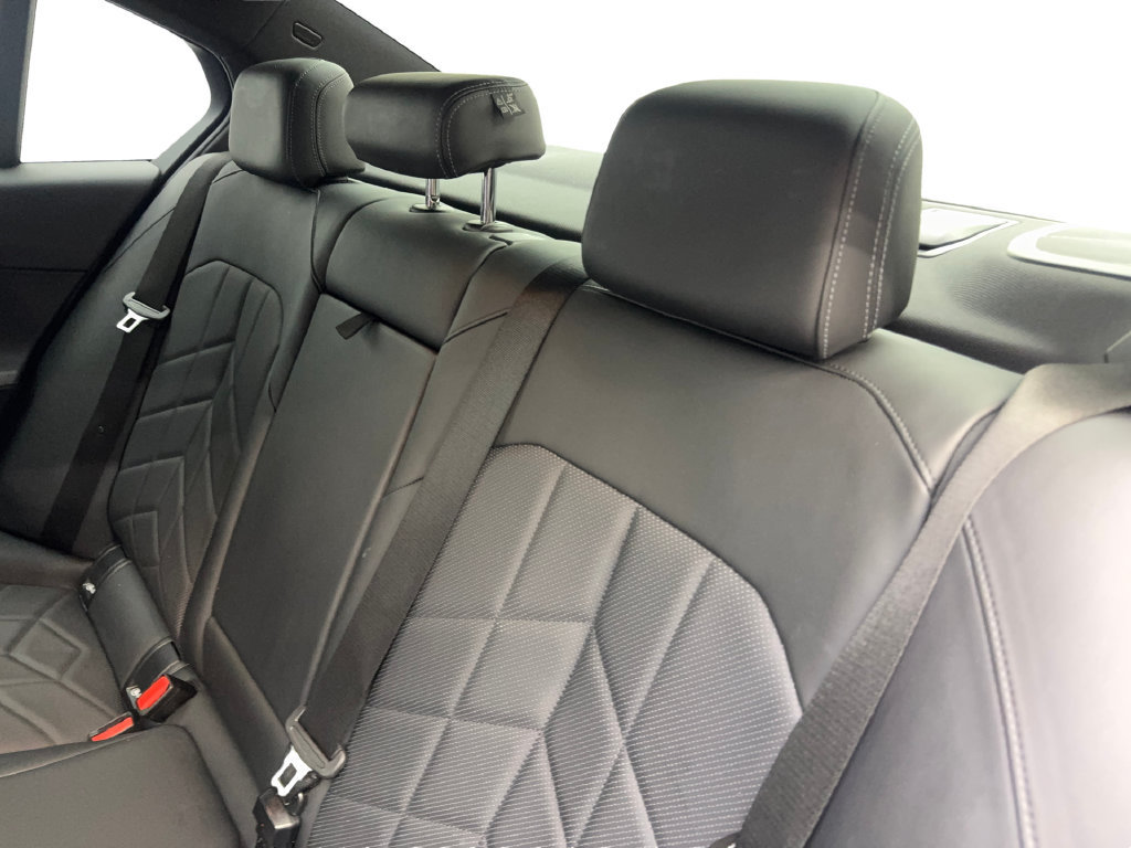 Used 2024 BMW i5 eDrive40i w/ M Sport Package RWD image 39