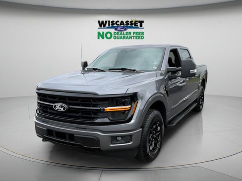 Used 2025 Ford F150 XLT w/ Equipment Group 301A Standard AWD/4WD image 17
