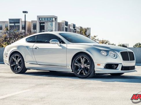 Used 2013 Bentley Continental GT image 41