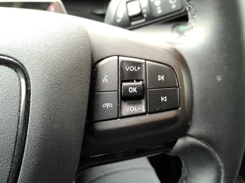 Used 2023 Ford Mustang Mach-E Premium AWD/4WD image 37