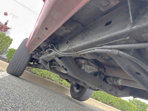 Used 2010 GMC Canyon SLE AWD/4WD image 37