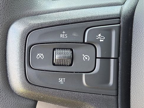 Used 2025 Chevrolet Silverado 2500 W/T w/ WT Convenience Package AWD/4WD image 17