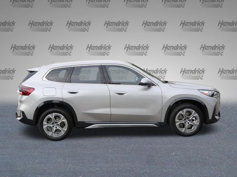 Used 2025 BMW X1 xDrive28i w/ Convenience Package AWD/4WD image 9
