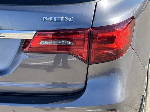 Used 2018 Acura MDX FWD w/ Advance Package image 7
